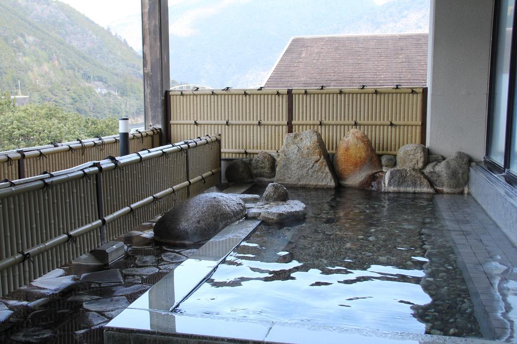 Iruka Onsen Hotel Seiryuusou Кумано Экстерьер фото
