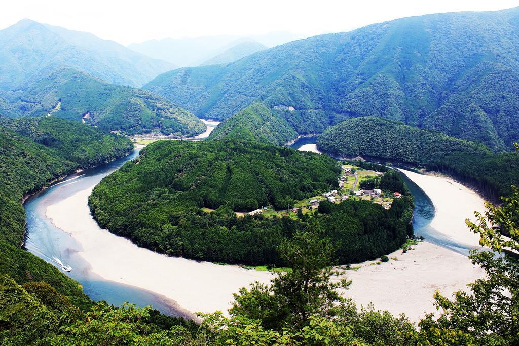 Iruka Onsen Hotel Seiryuusou Кумано Экстерьер фото